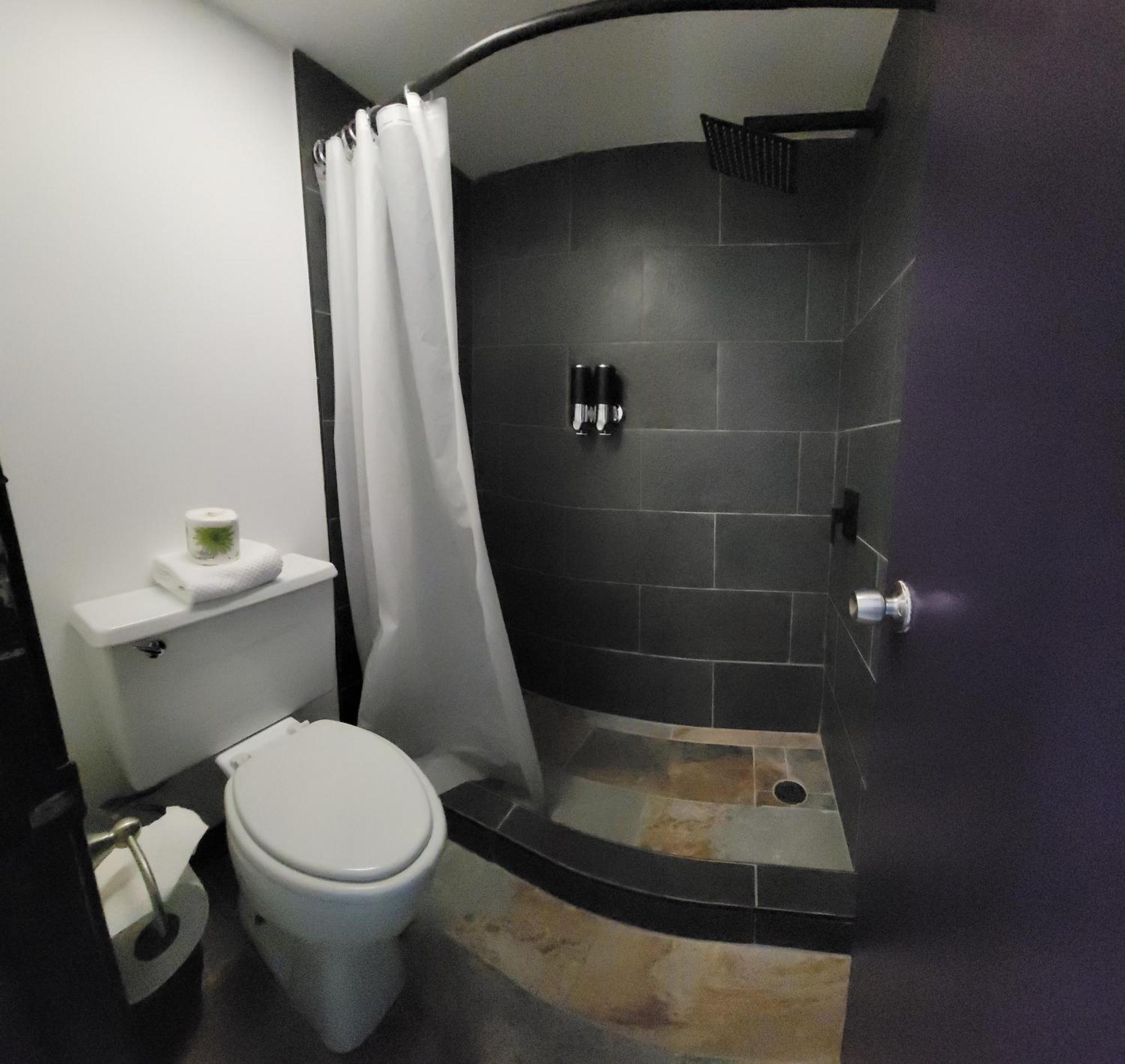 Newburgh Inn Экстерьер фото